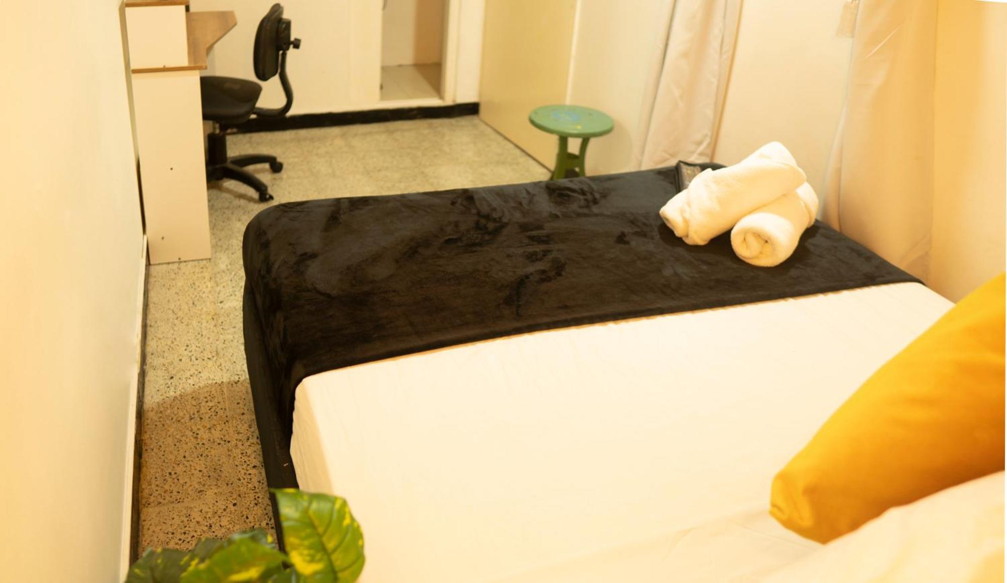 Africa House-Casa Hotel Laureles-La70 เมเดยิน ภายนอก รูปภาพ