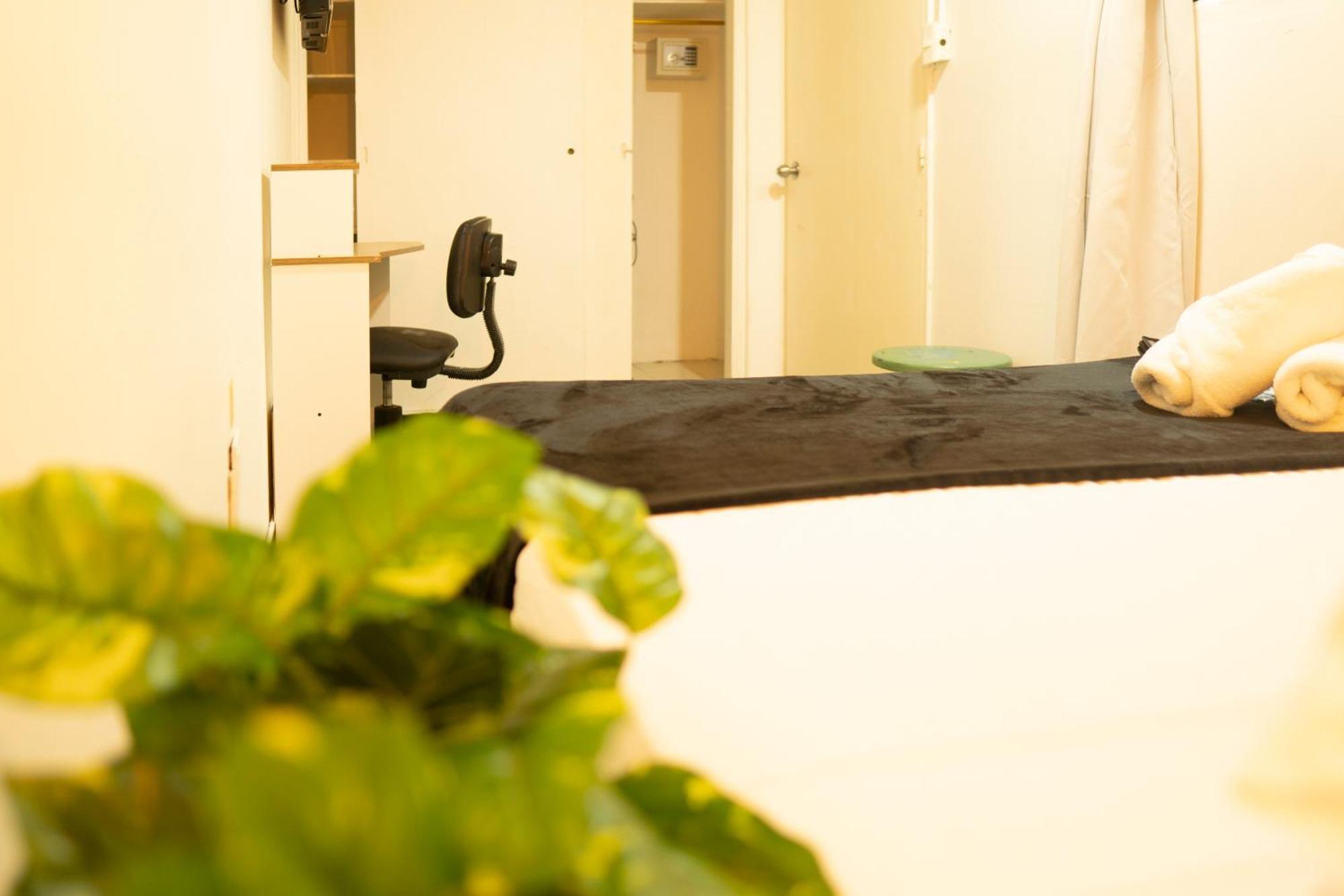 Africa House-Casa Hotel Laureles-La70 เมเดยิน ภายนอก รูปภาพ