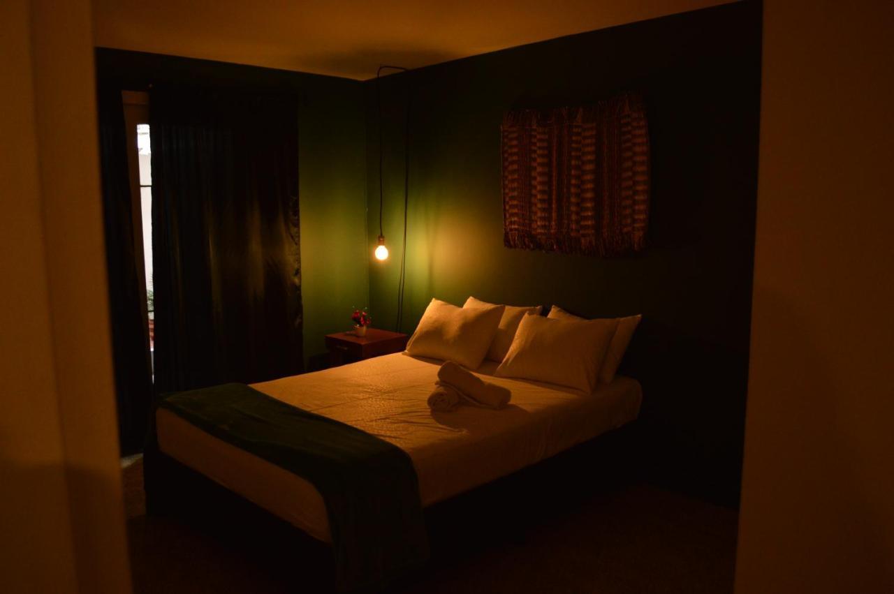 Africa House-Casa Hotel Laureles-La70 เมเดยิน ภายนอก รูปภาพ