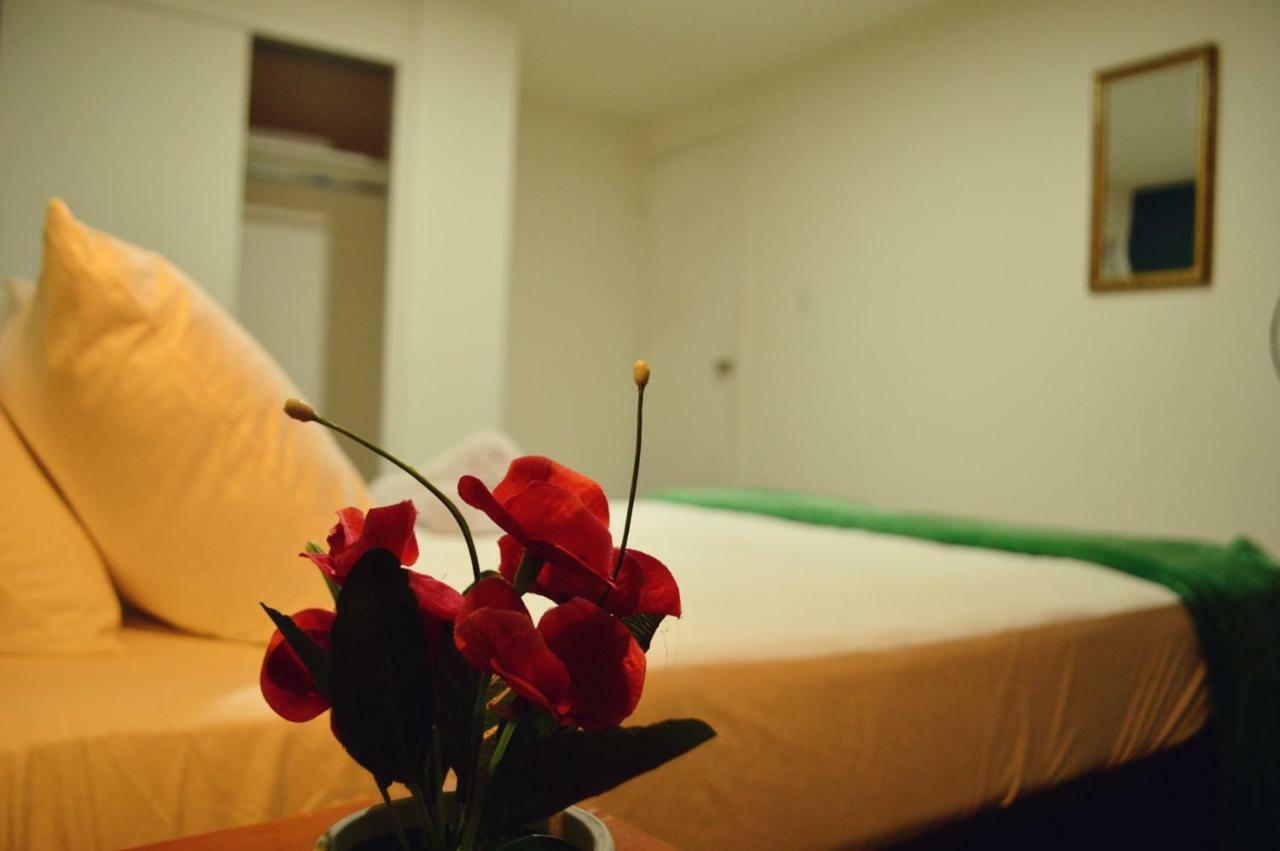Africa House-Casa Hotel Laureles-La70 เมเดยิน ภายนอก รูปภาพ